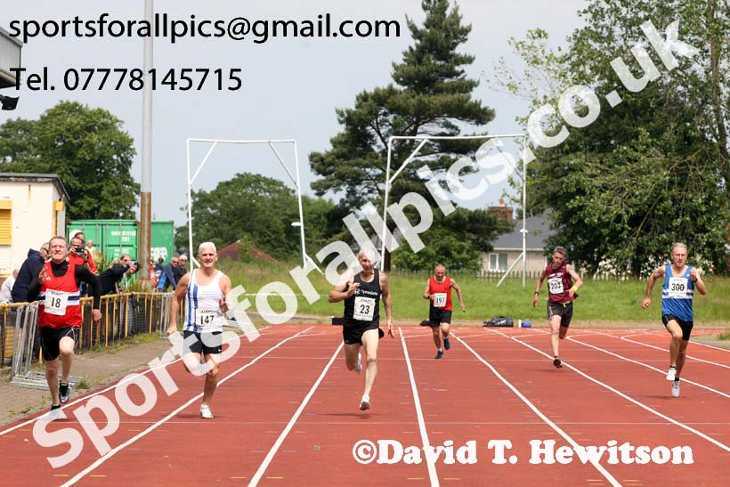 Mens 200 metres, 2019 NEMA Track and Field Champs, Monkton. Photo:  David T. Hewitson/Sports for All Pics